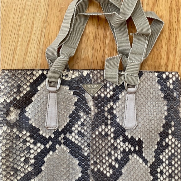 Prada evening bag - Picture 2 of 8